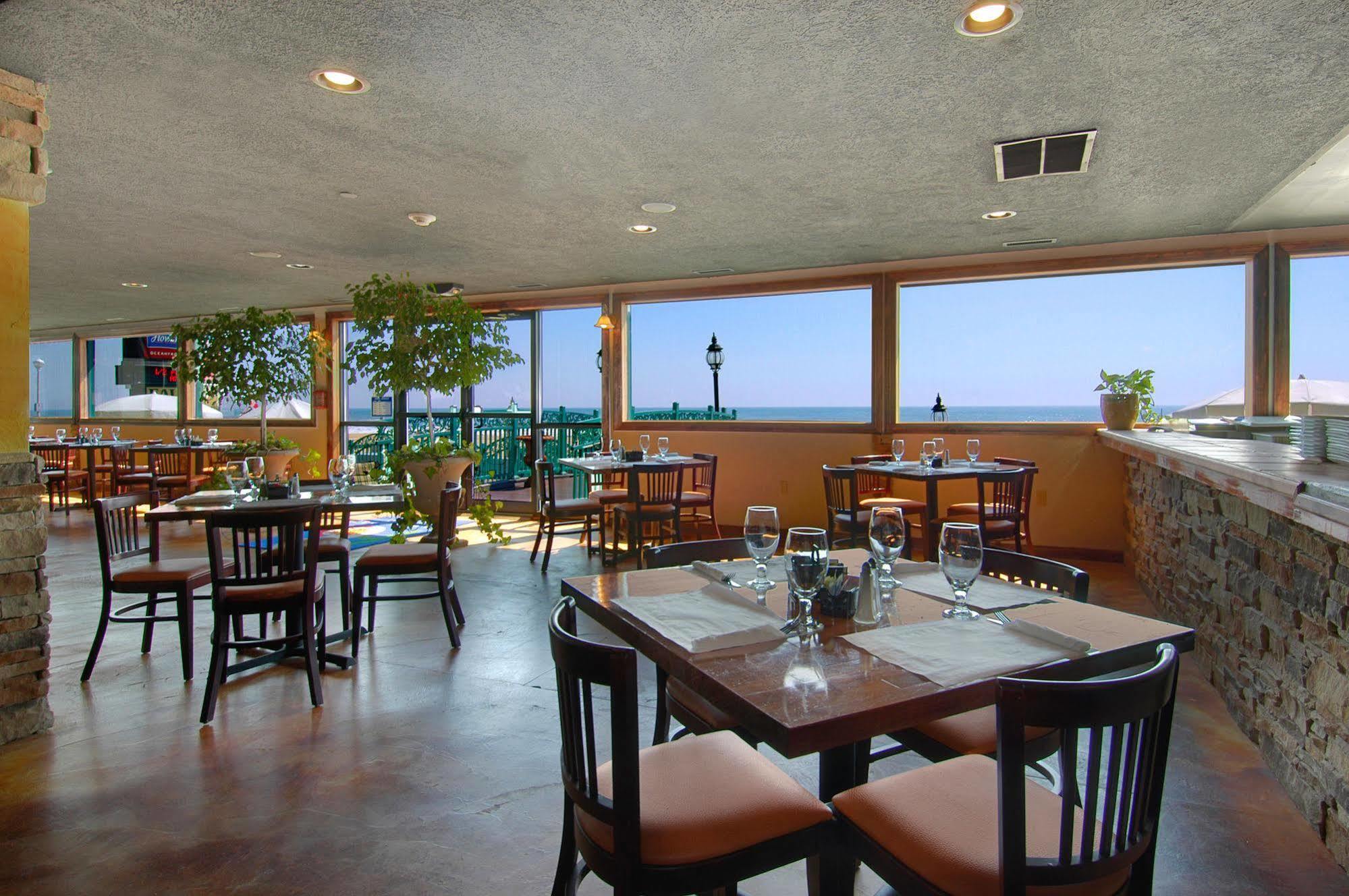 Howard Johnson Plaza By Wyndham Ocean City Oceanfront Restaurant bilde